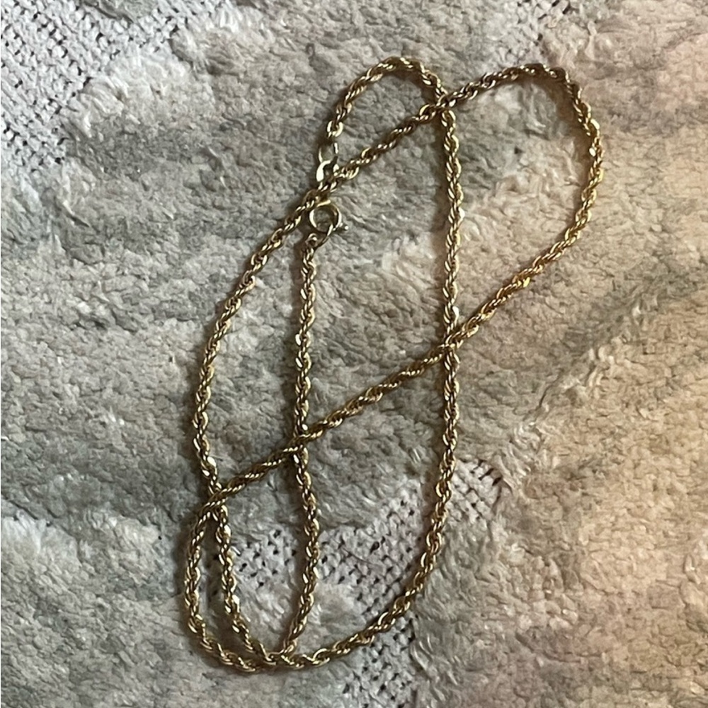 Gold Twisted Necklace